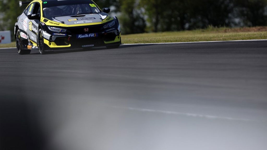 Thruxton maestro Cook leads Sutton in opening practice